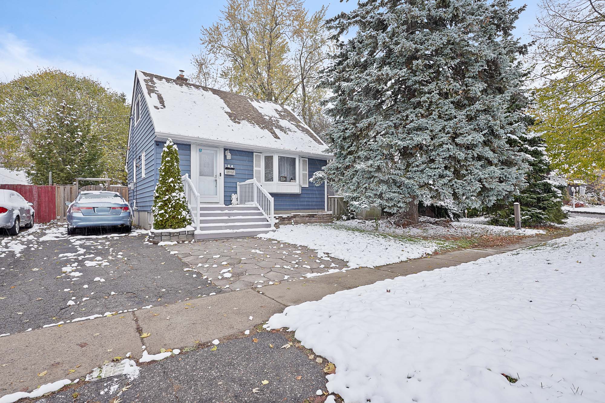 3+1 Br 2 Ba Single Family Detached House For Rent Located At 144 Admiral Road, Ajax Ontario L1S 2P1