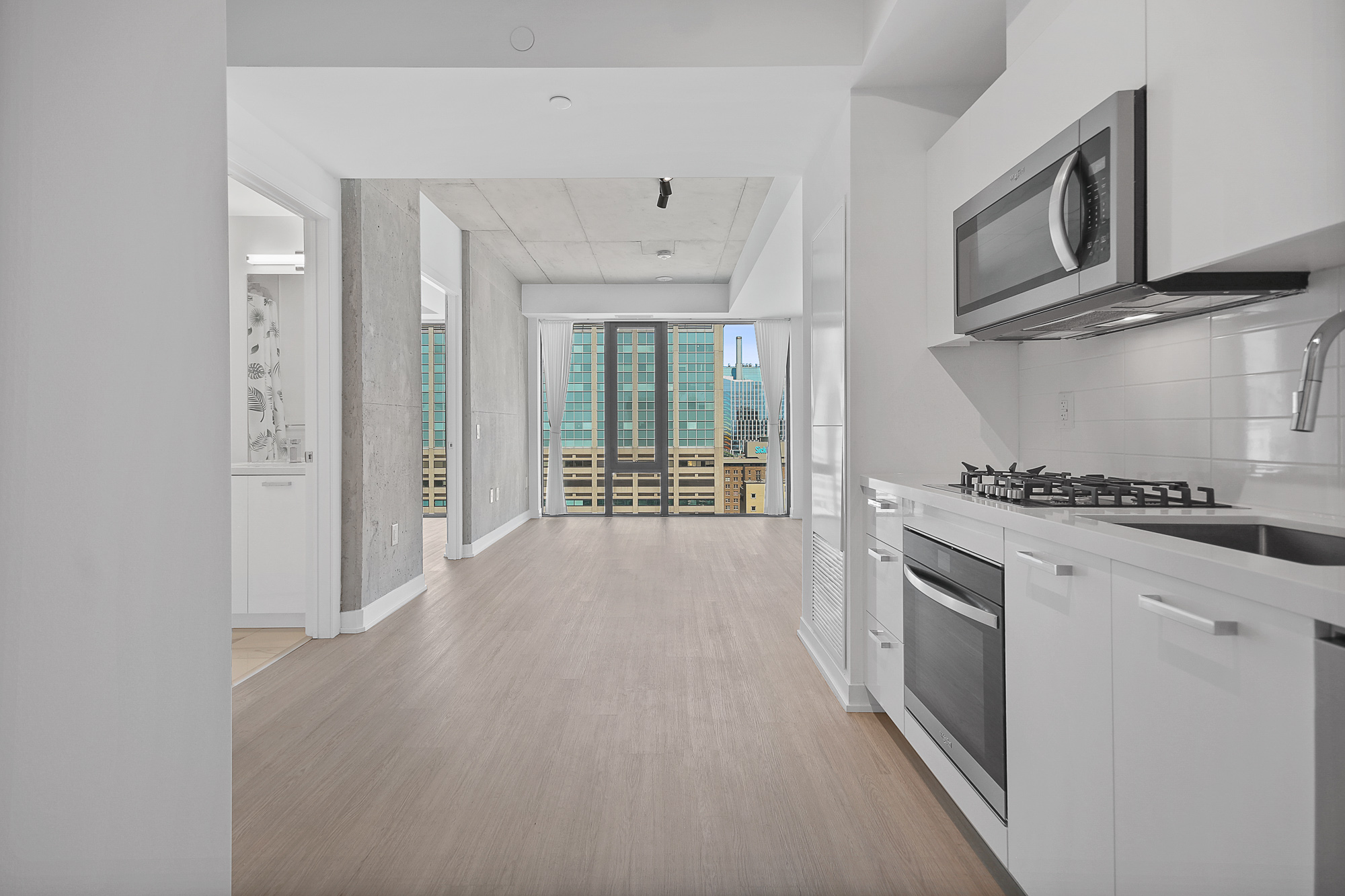 1+1 Br 1 Ba Condo For Rent Located At 195 McCaul Street Toronto ON M5T 0E5