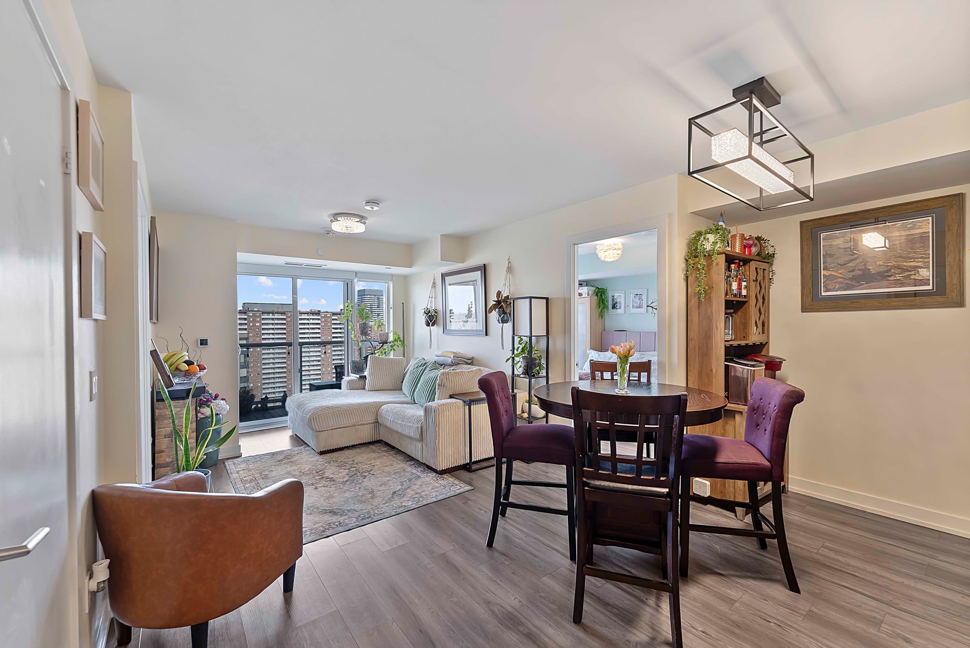 2 Br 2 Ba Condo For Rent In York Located At 10 Wilby Crescent, Toronto Ontario M9N 0B6