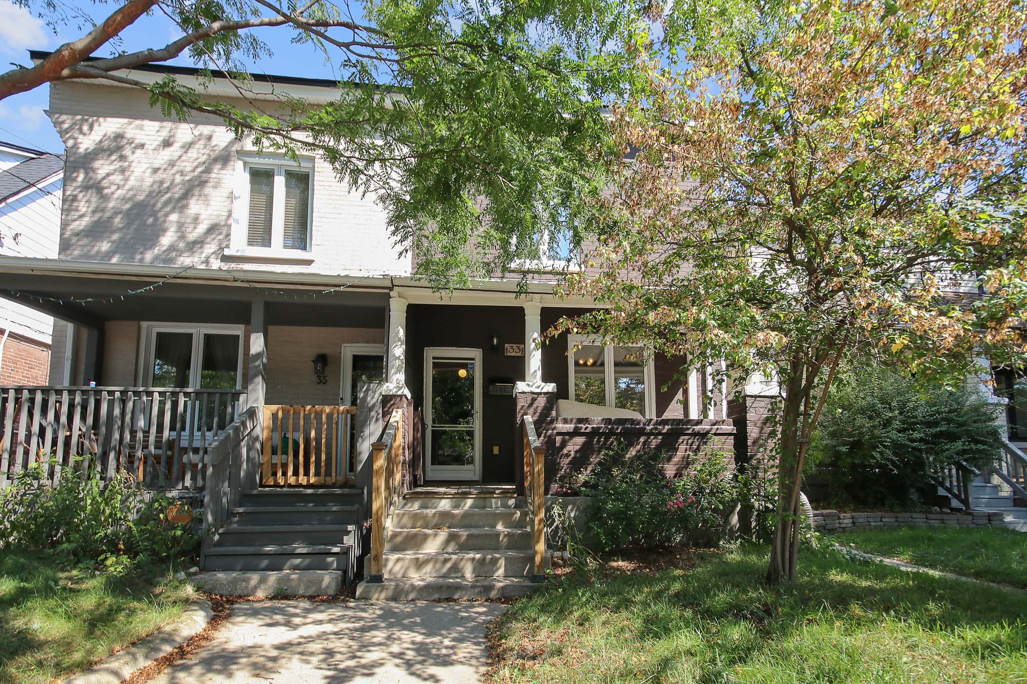 3+1 Br 2 Ba Semi-Detached House For Rent Located At 33 Barrington Avenue, Toronto Ontario M4C 4Y6