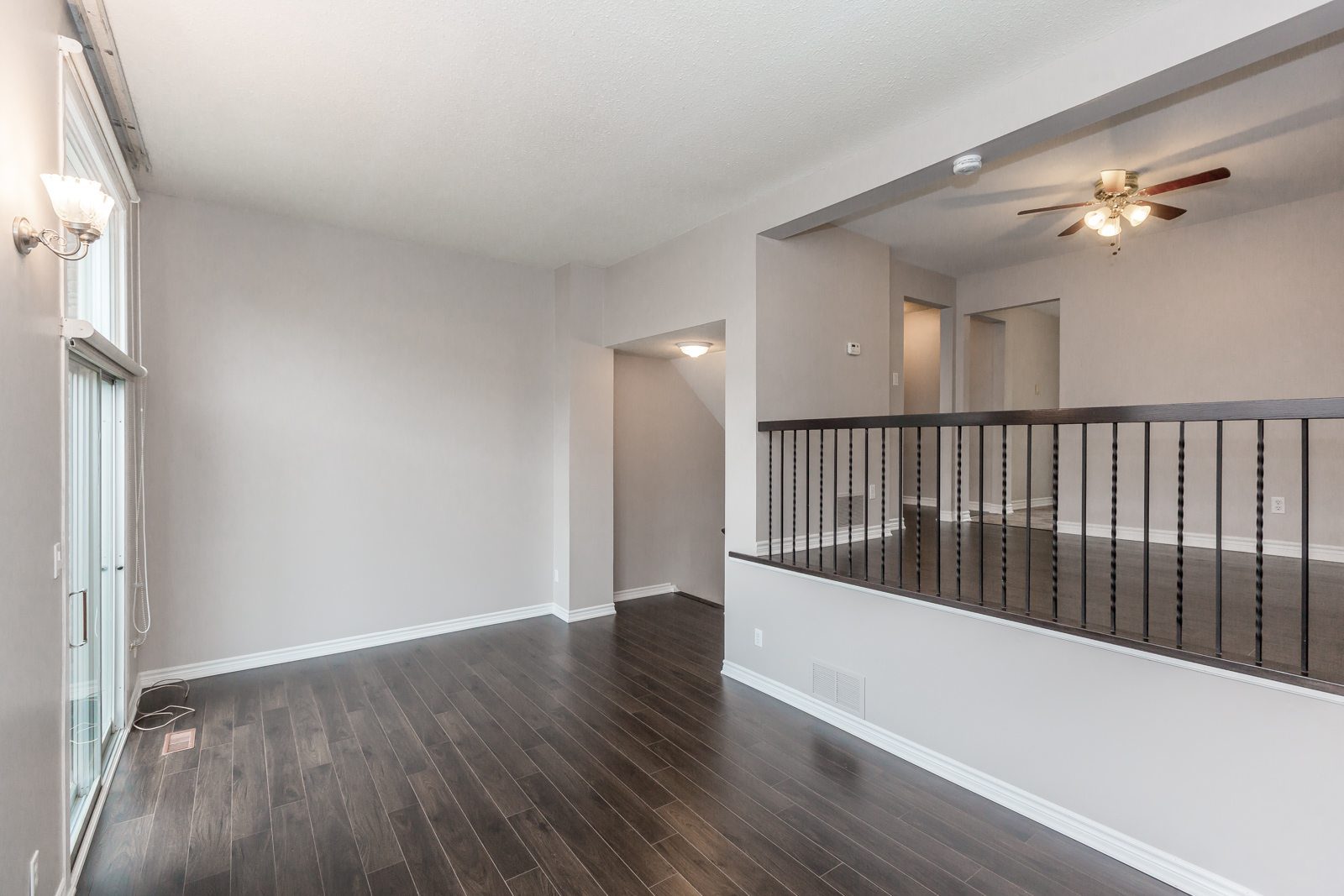 3 Bedroom 1.5 Bathroom Townhouse (Meadowvale)