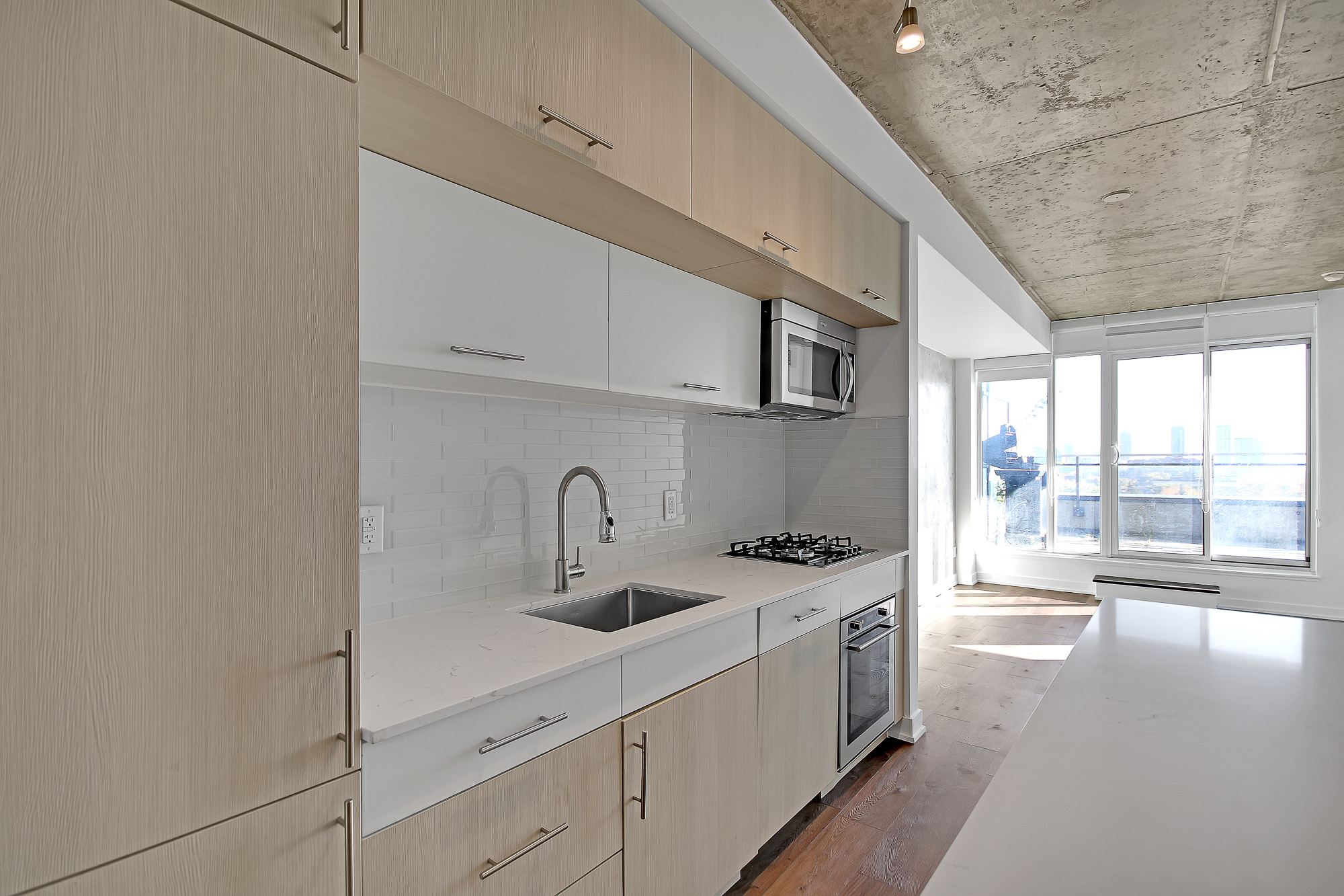 1 Br Plus Den 1 Ba Condo For Rent In Trinity-Bellwoods Area, Located At 205 Manning Avenue, Toronto ON M6J 0E2