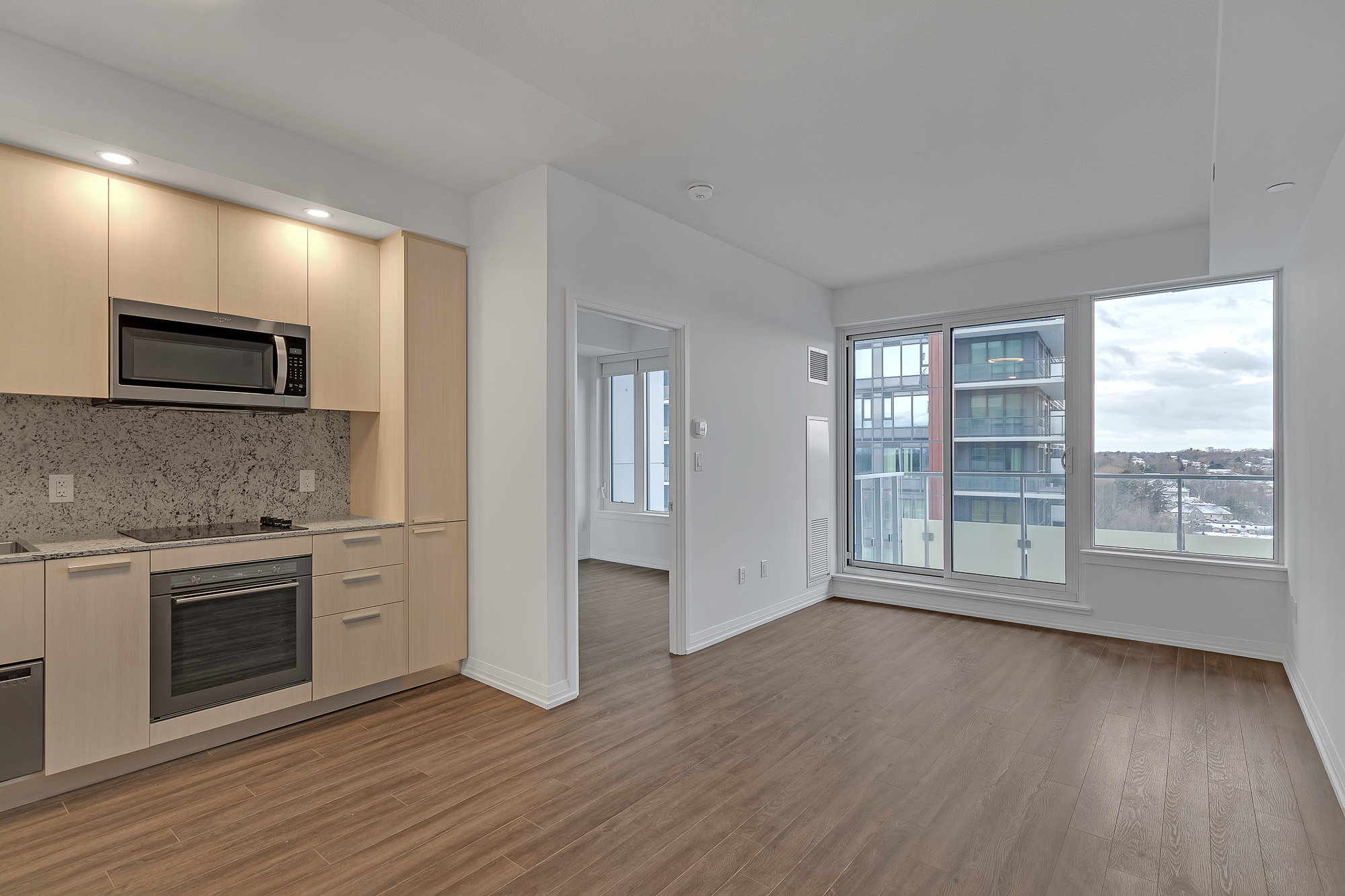 1 Br 1 Ba Condo For Rent Located At 75 Canterbury Place, Toronto Ontario