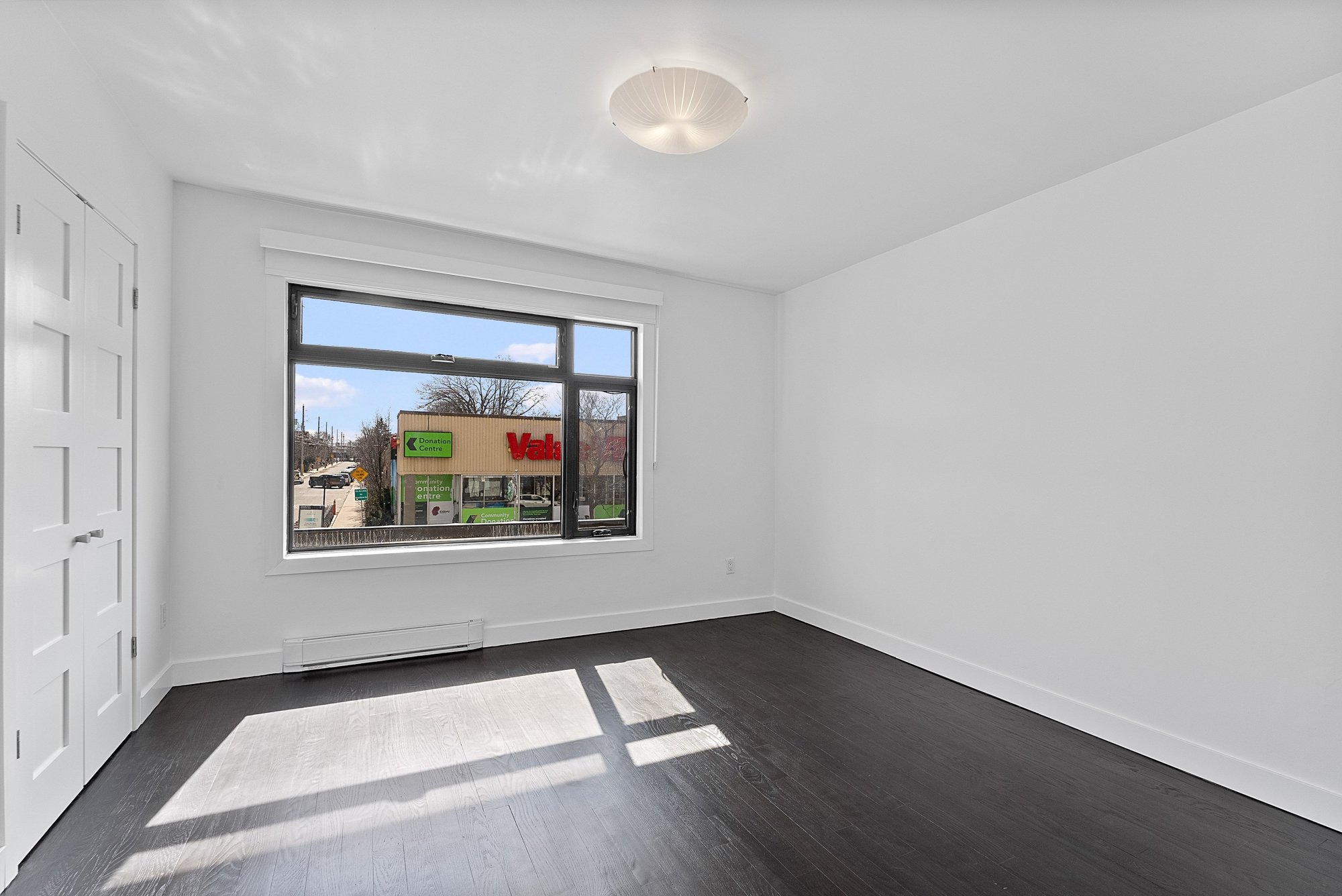 2 Br 1 Ba Apartment Unit For Rent In East End-Danforth Located At 2118A Danforth Ave, Toronto Ontario M4C 1J9