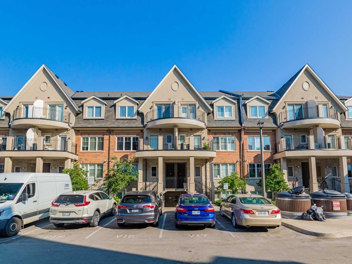 2+1 Bed, 3 Bath Townhouse-Oakville